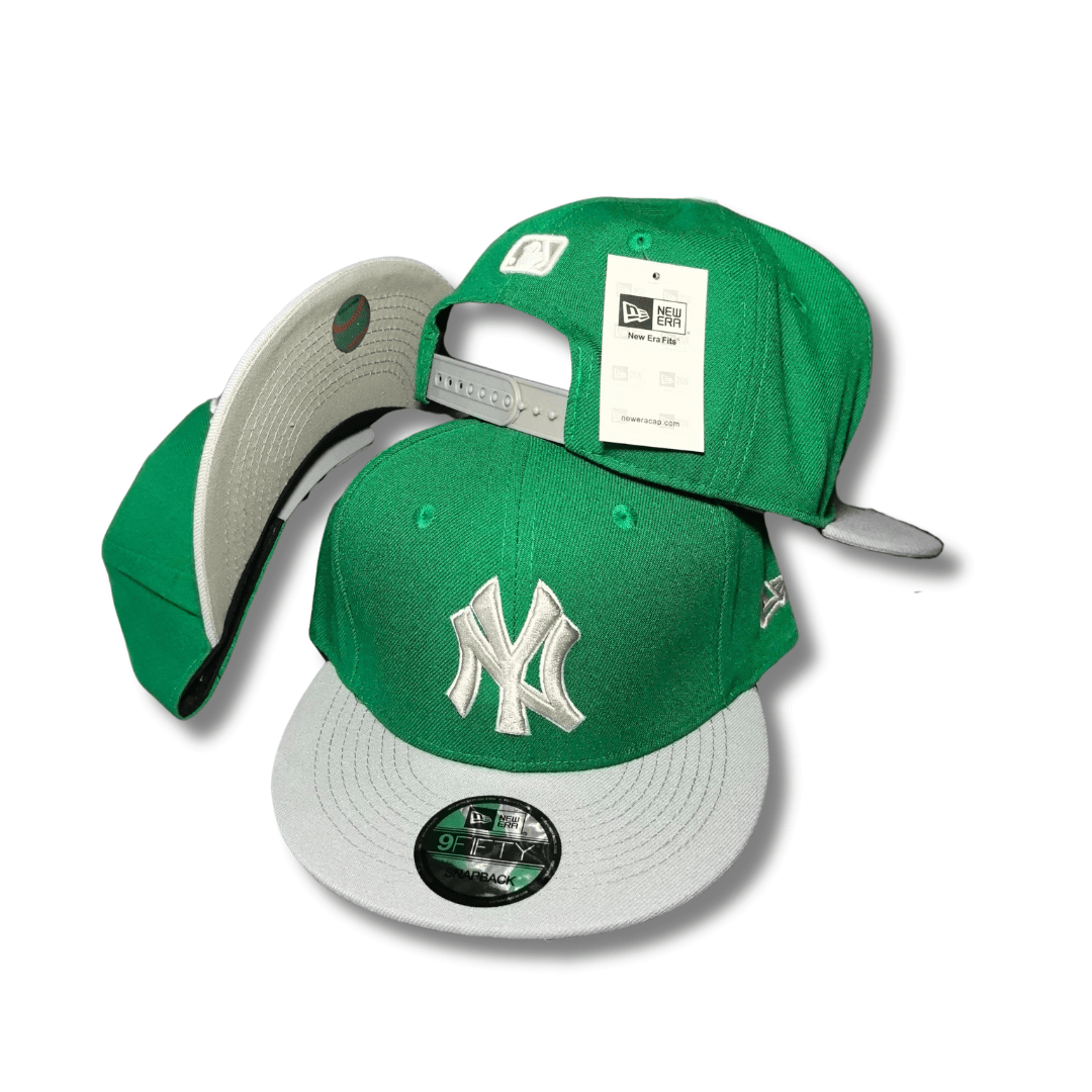 New York Yankees 9FIFTY with Embroidered Logo Green and Gray – Snapback Cap
