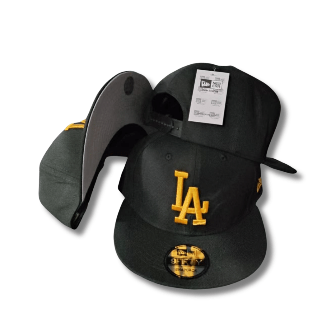 Los Angeles Dodgers New Era 9FIFTY Black with Gold Logo – Snapback Cap