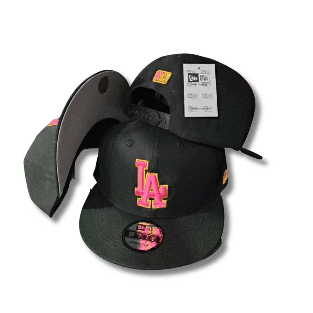 Los Angeles Dodgers Black Pink LA Logo Highlight – Snapback Cap