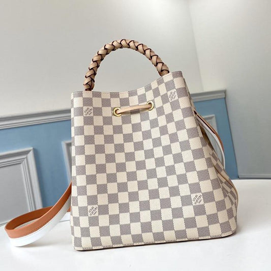 Louis Vuitton NÉONOÉ BB