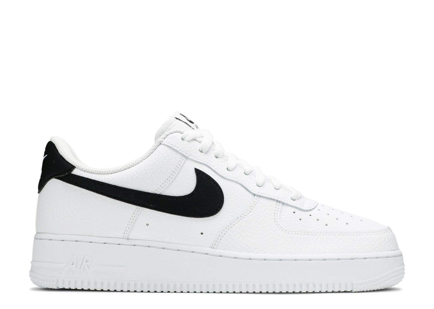 Nike Air Force 1 ’07 ‘White Black’ Unfading Sneaker