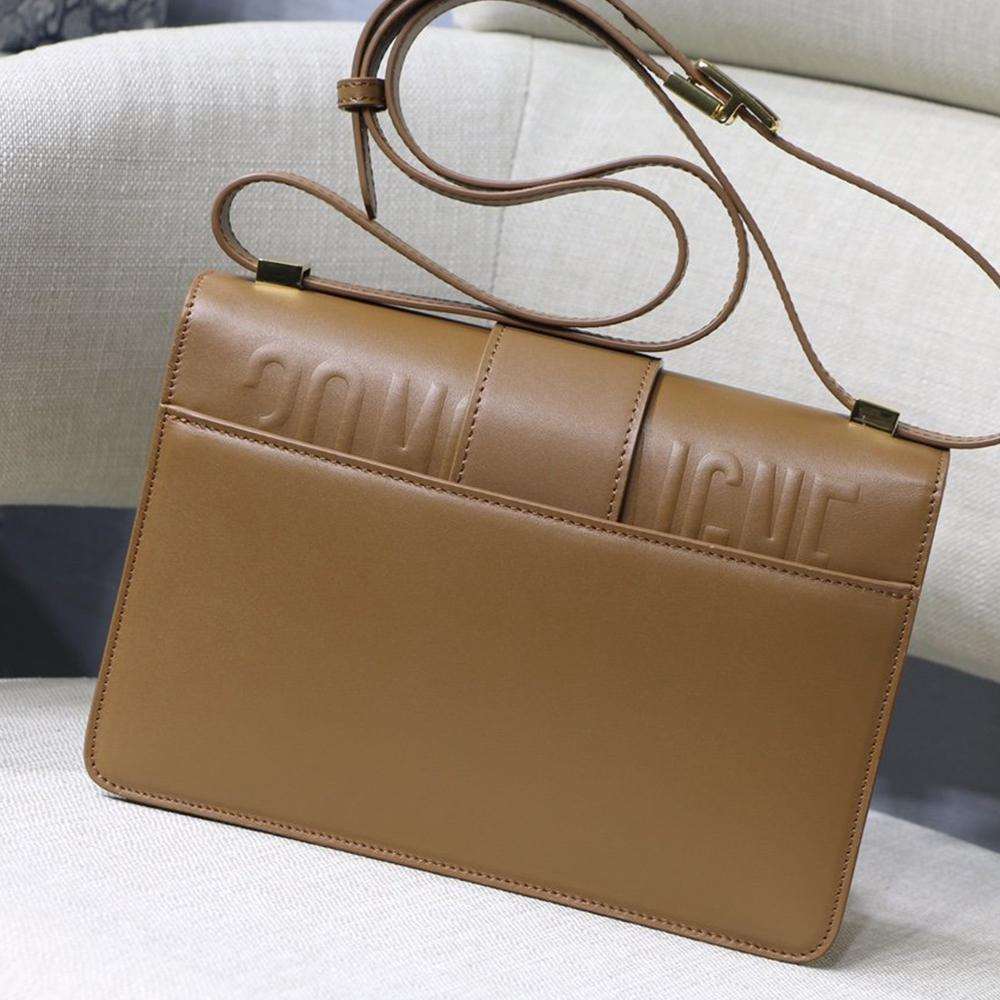 Dior 30 Montaigne Bag