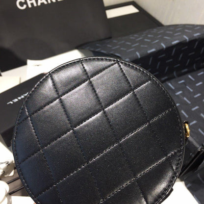 Chanel Pearl Round Clutch with Chain