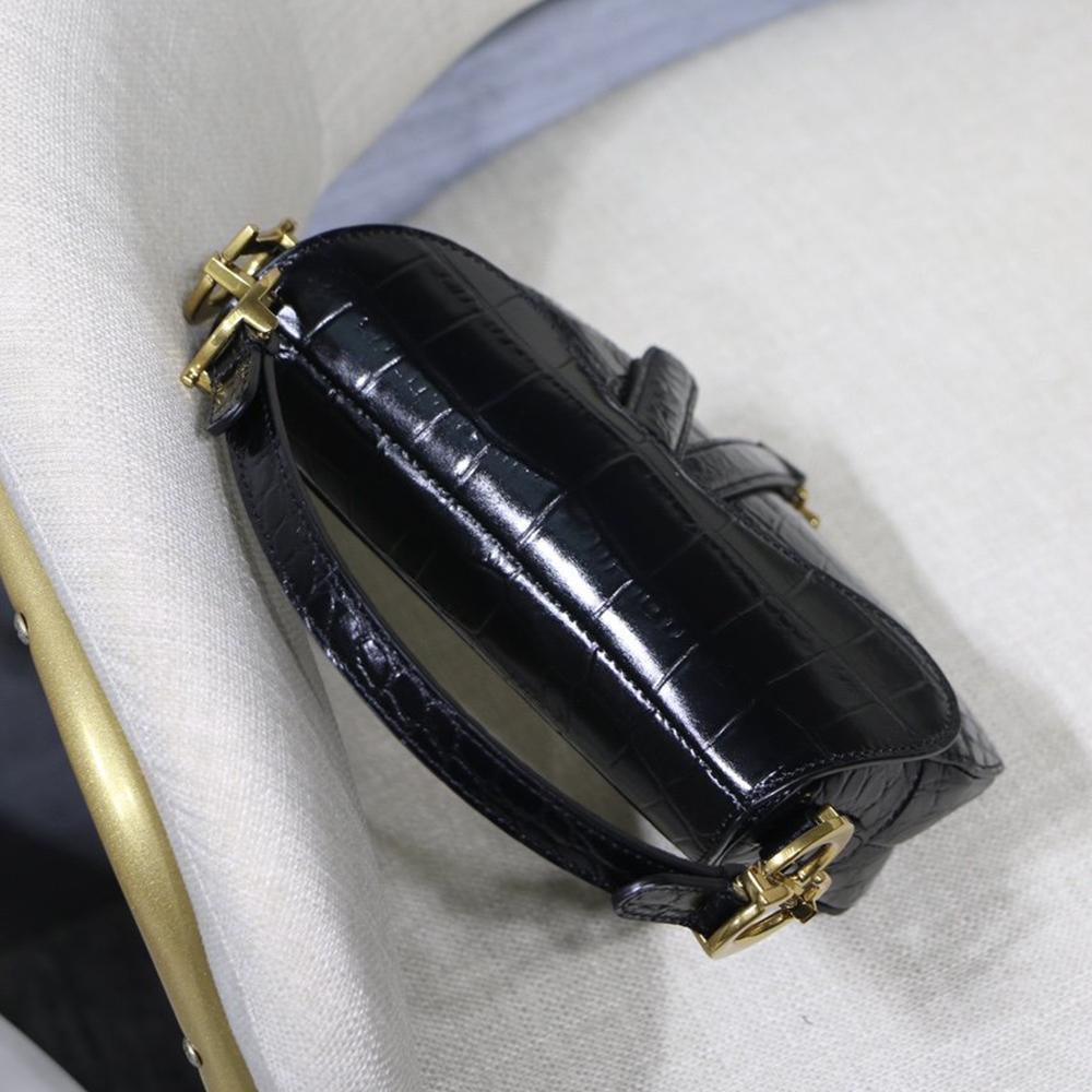 Saddle Bag