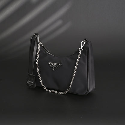 Prada Re-Edition 2005 Nylon Shoulder Bag – Black