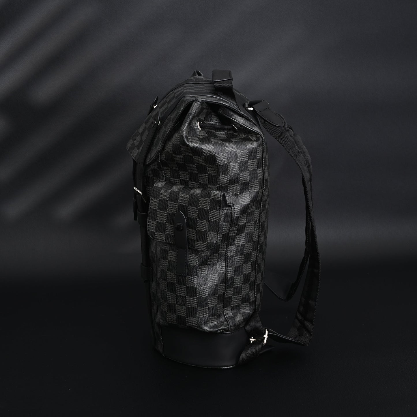Louis Vuitton Michael Backpack in Damier Graphite Canvas
