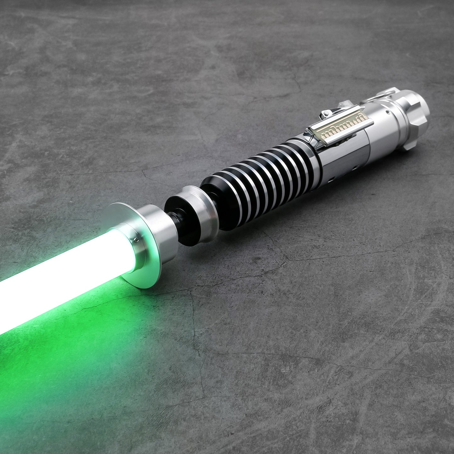 Luke Lightsaber V2