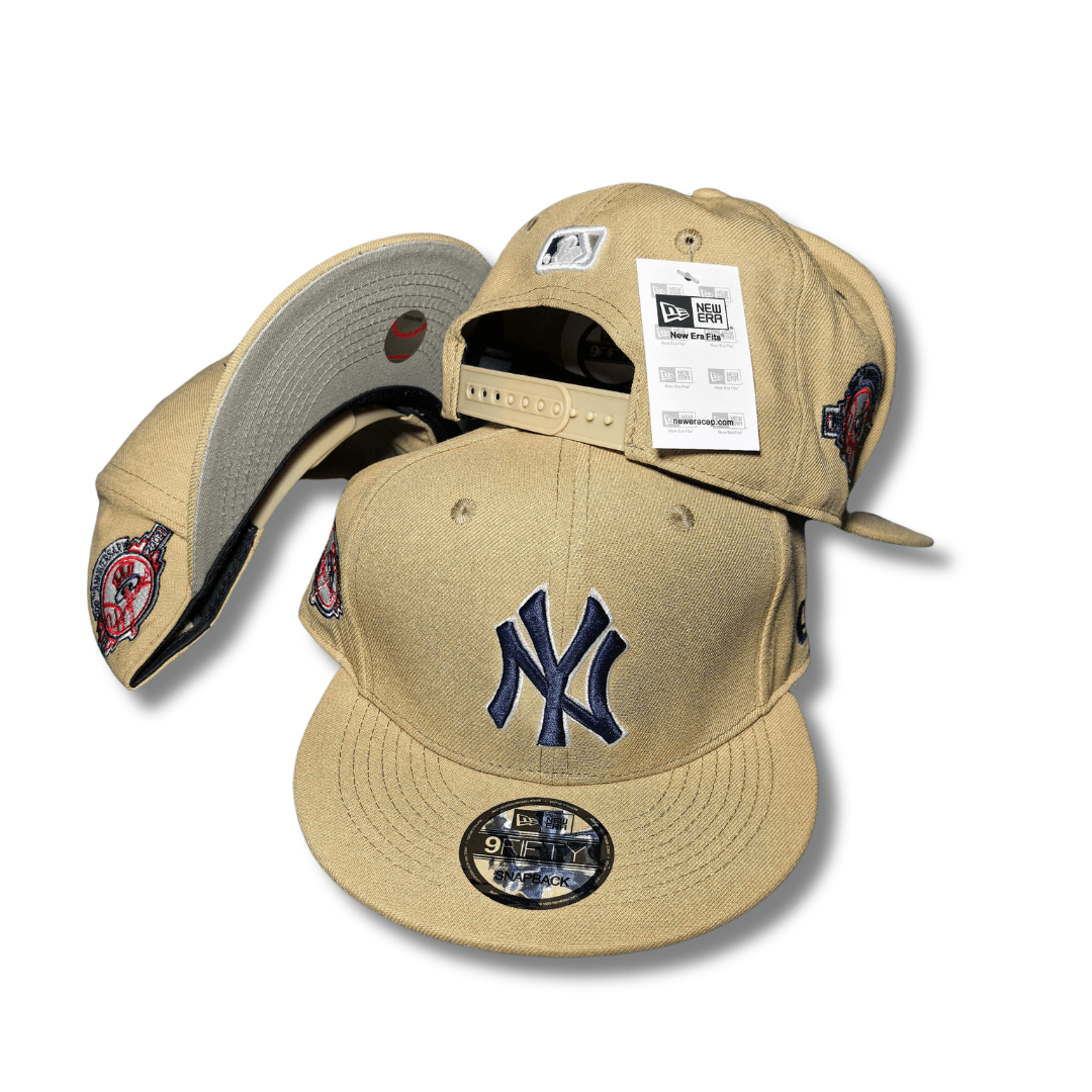 New York Yankees 9FIFTY with Side Patches Khaki and Navy – Snapback Cap