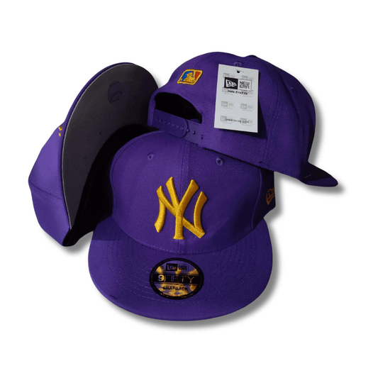 New York Yankees Purple with Gold Embroidered Logo - Snapback Cap