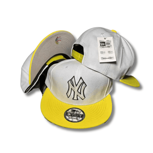 New York Yankees 9FIFTY White with Yellow Brim and Black Logo – Snapback Cap