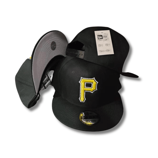 Pittsburgh Pirates Black Hat with Yellow Embroidered Logo - Snapback Cap