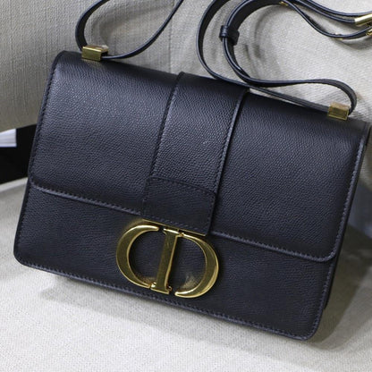 Dior 30 Montaigne Pouch