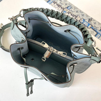 Louis Vuitton NÉONOÉ BB
