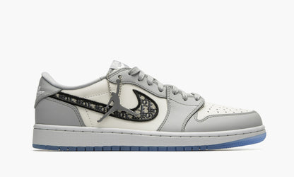 Air Jordan 1 Low “Dior”