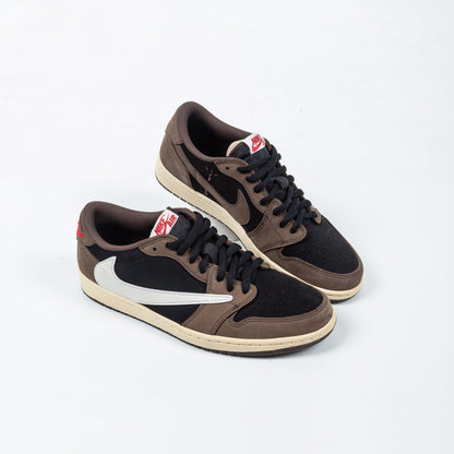 Air Jordan 1 Low TraviScots