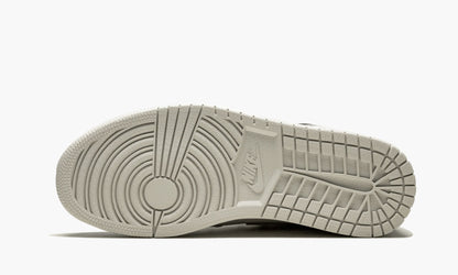 Air Jordan 1 SB Retro High OG “NYC to Paris”