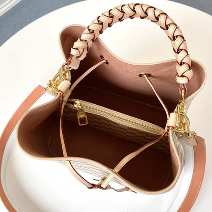 Louis Vuitton NÉONOÉ BB