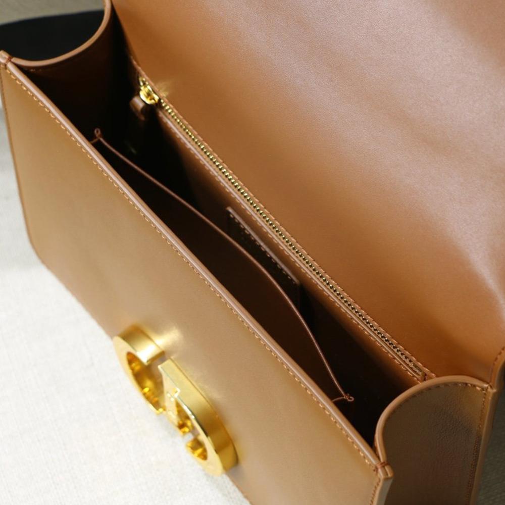 Dior 30 Montaigne Bag